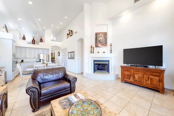 La Paloma Executive