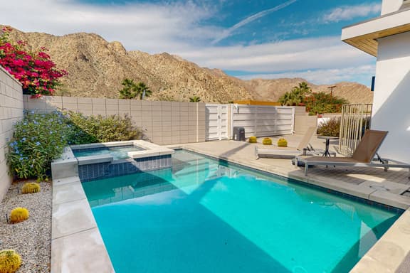 La Quinta Cove Retreat