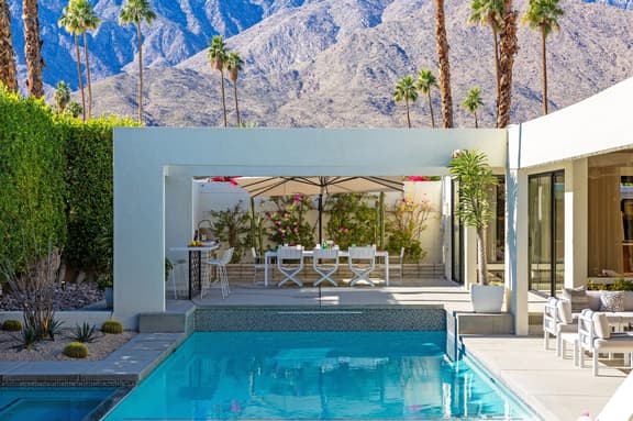 XOXO Palm Springs
