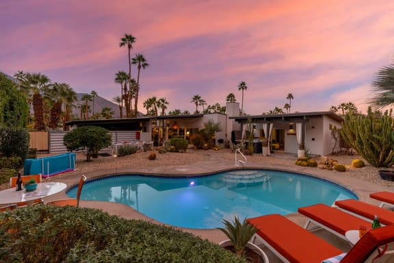 Hollywood Hideaway